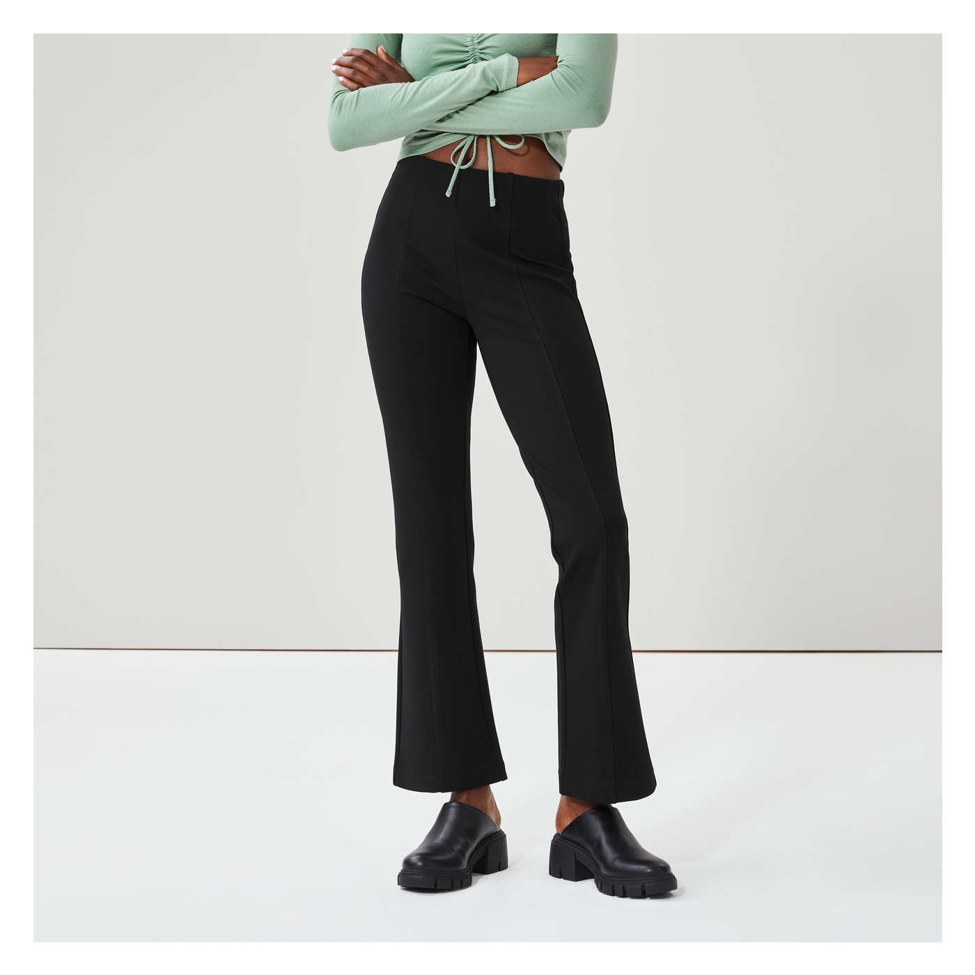 Ponte Flare Pant